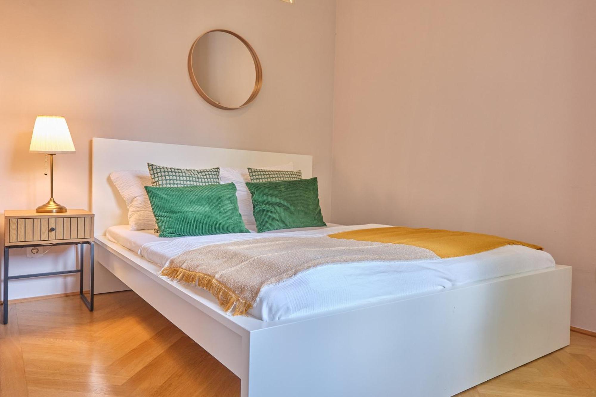 Chic Apartment - Near U3 Metro Wenen Buitenkant foto