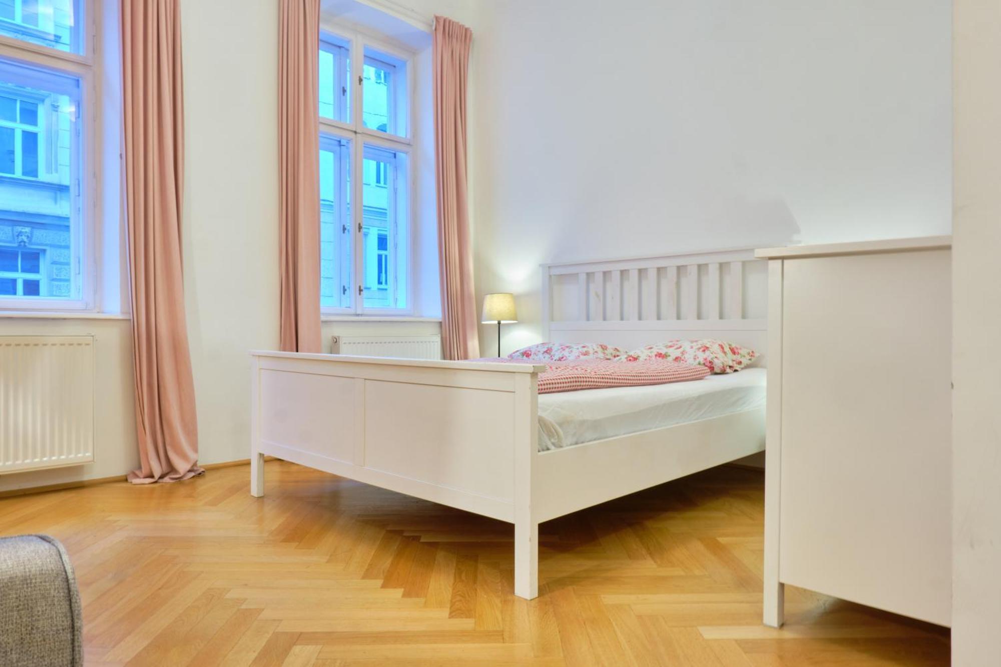 Chic Apartment - Near U3 Metro Wenen Buitenkant foto