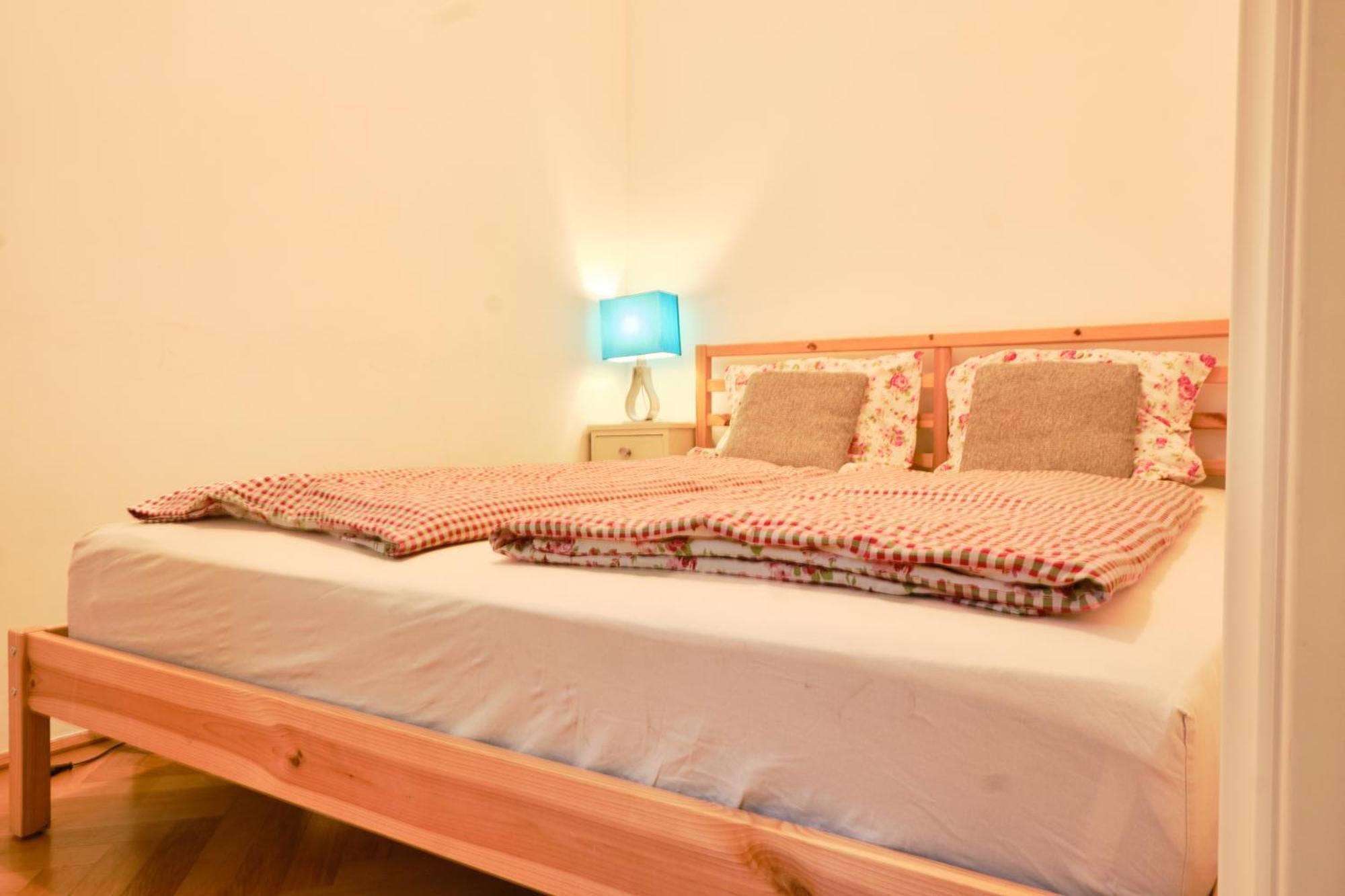 Chic Apartment - Near U3 Metro Wenen Buitenkant foto
