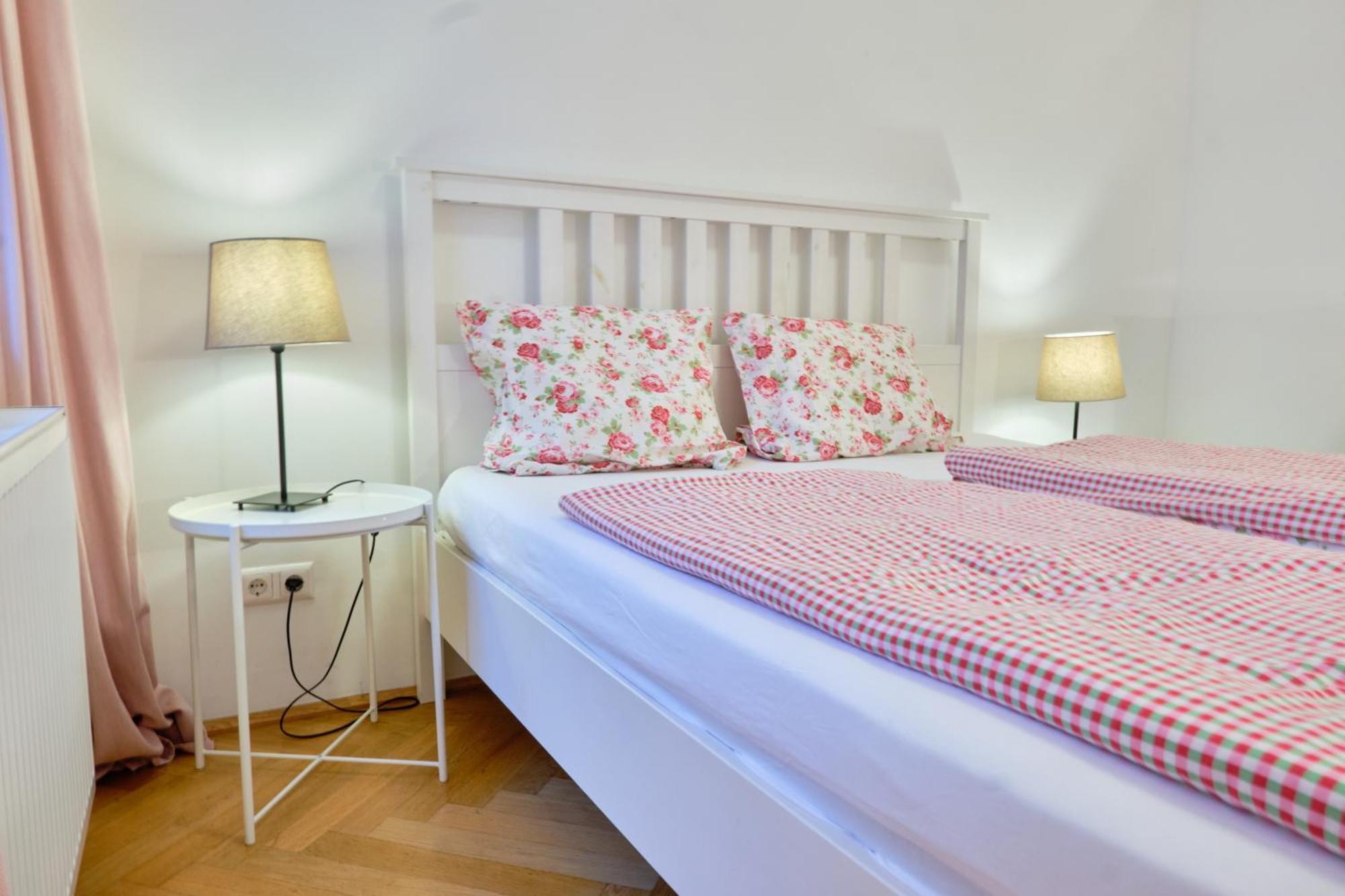 Chic Apartment - Near U3 Metro Wenen Buitenkant foto
